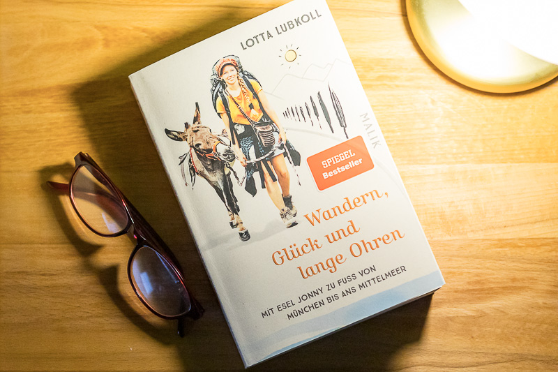 „Wandern, Glück und lange Ohren“ – unsere aktuelle Sommerlektüre
